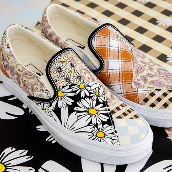 Vans Shoes - Vans Meadow Patchwork Slip On Sneakers Daisies